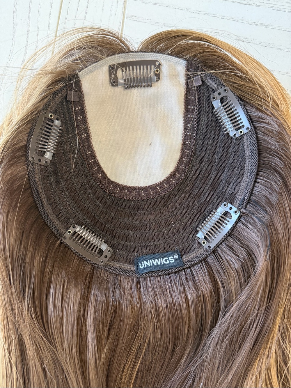 UniWigs Skin Top Human Hair Topper 20” Light Brown Highlighted 6x6 - Picture 5 of 12